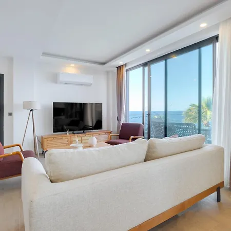 Luxury Waterfront House 9 Min To Marina *
