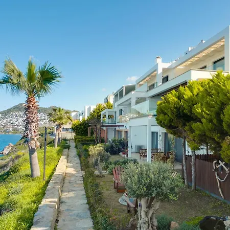 Luxury Waterfront House 9 Min To Marina *